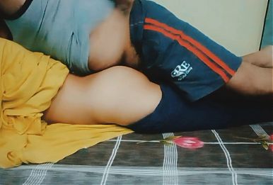 Indian Desi sex video in Hindi. Indian Desi girl Sex video.indian deshi bhabhi sex video. Homemade sex video